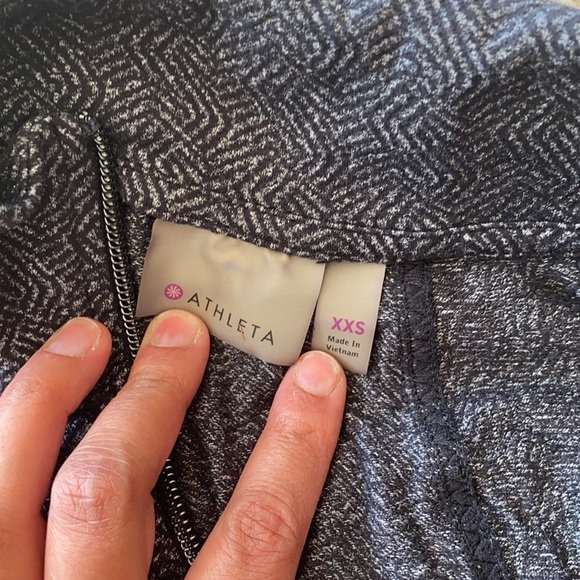Athleta light jacket in black size xxs - Picture 3 of 4
